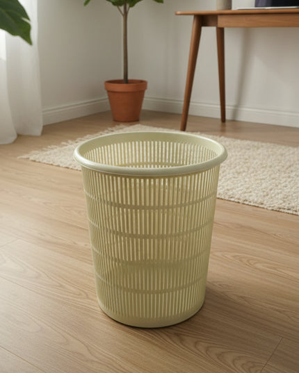 Ventilated Trash Can
