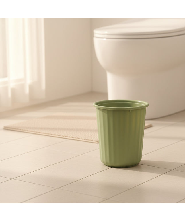 Minimalist Plastic Trash Bin