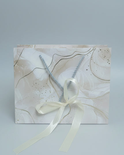 Ribbon Medium Gift Bag (horizontal)