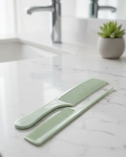 Clasp Color Comb