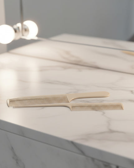 Clasp Color Comb