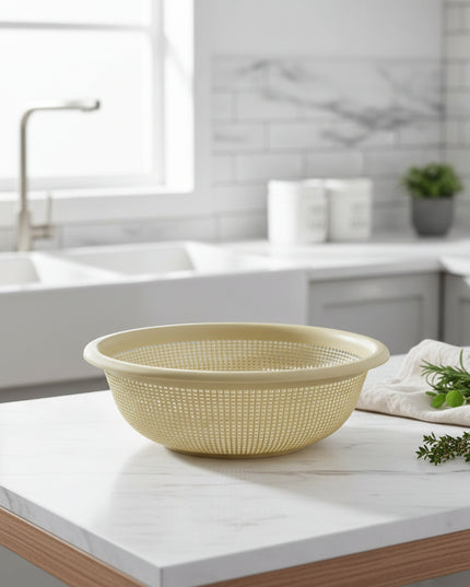 Large-Capacity Strainer